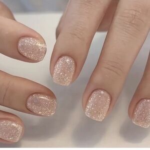 Glittery Nude press on Nail